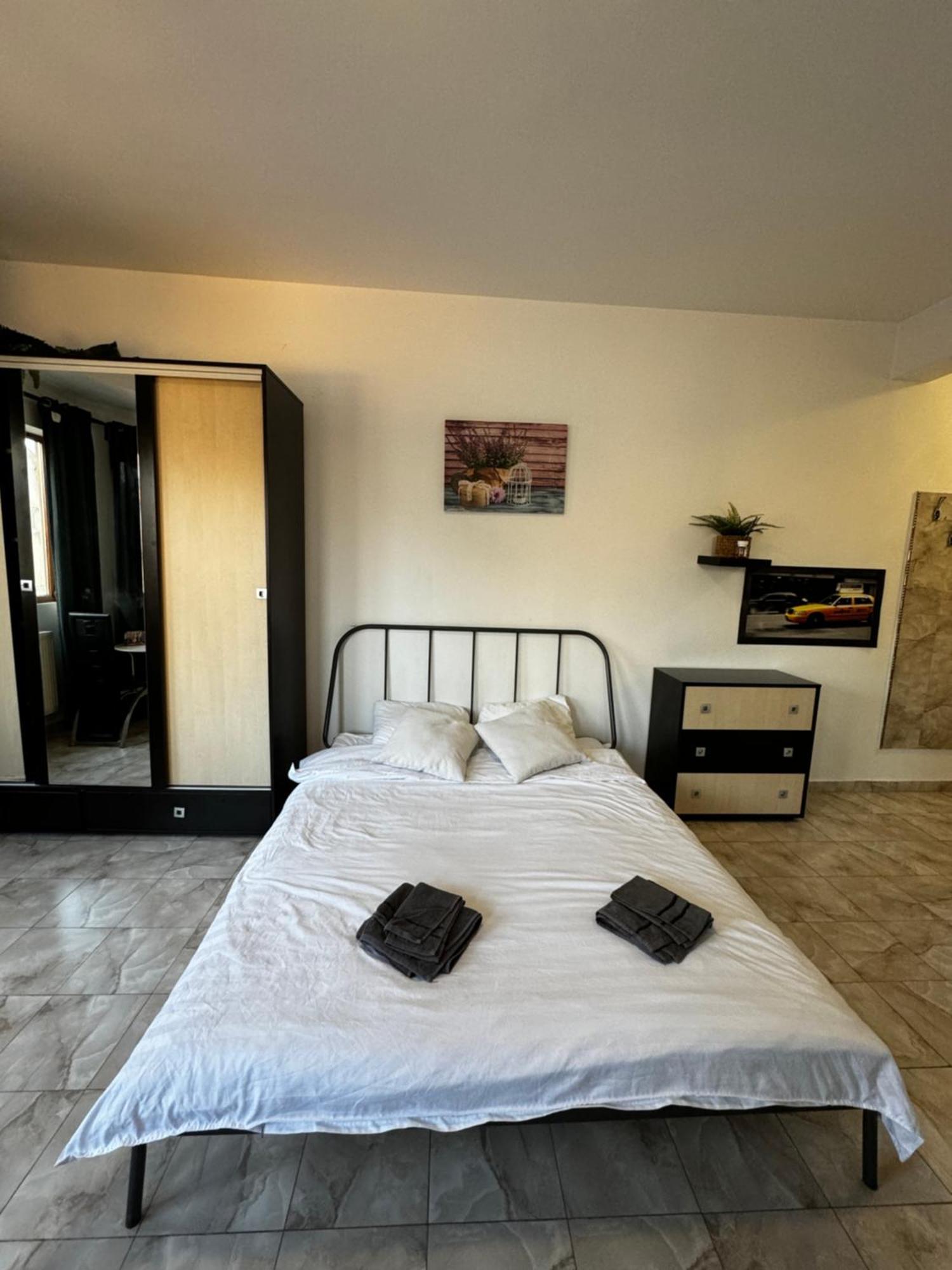 Old Town Studios By Chr Luxury Property 布加勒斯特 外观 照片